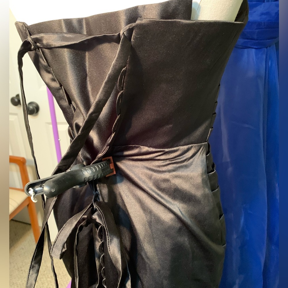 Strapless HIGH Slit Satin Train Ruching Black Architectural Gown - Picture 4 of 9